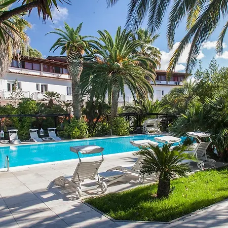 Hotel Barracuda 4*