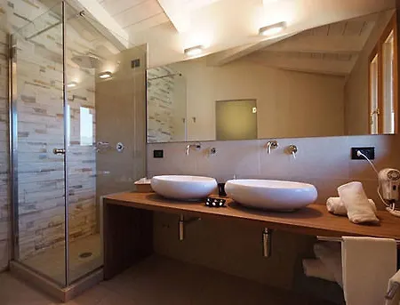Barracuda Hotel 4*